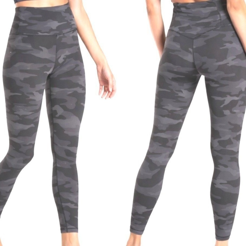 Athleta Womens Ultimate Camo 7/8 Tight Grey Camouflage High‎ Rise Leggings Small